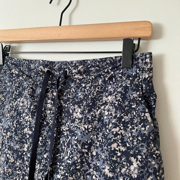 Athleta Midtown Blue Gray Speckle Athletic Skort Women's Size 4 - Picture 4 of 9